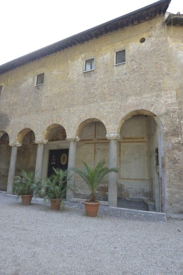 Art Nouveau Roma Colosseo Suites Bagian luar foto